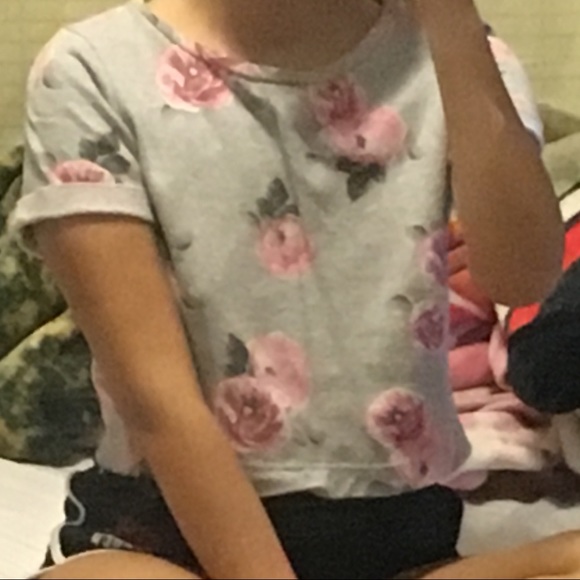 T-shirt - Picture 2 of 4